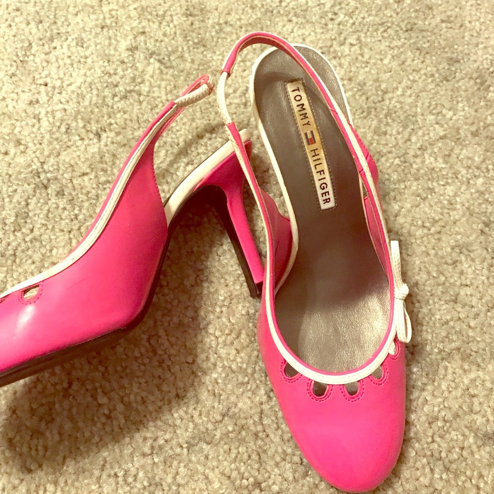 Tommy Hilfiger pumps